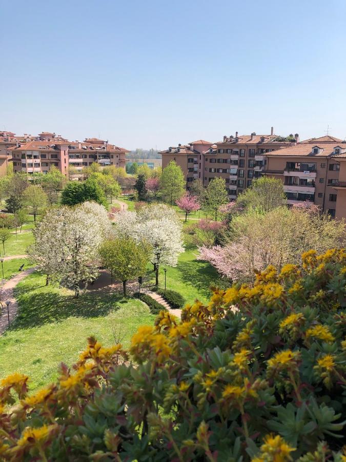 Pacy - Park City Home San Giuliano Milanese Bagian luar foto