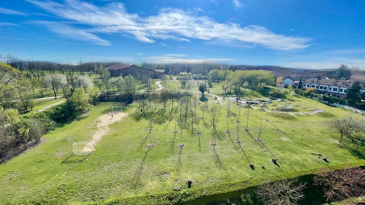 Pacy - Park City Home San Giuliano Milanese Bagian luar foto